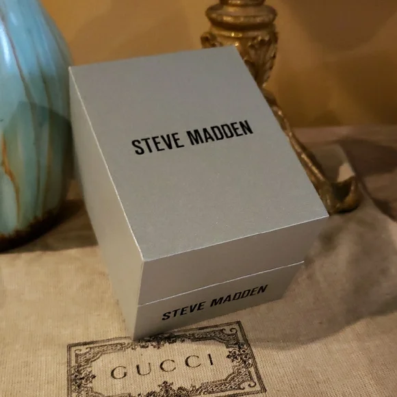 NIB! Steve Madden Black & Gold Chronograph Watch
